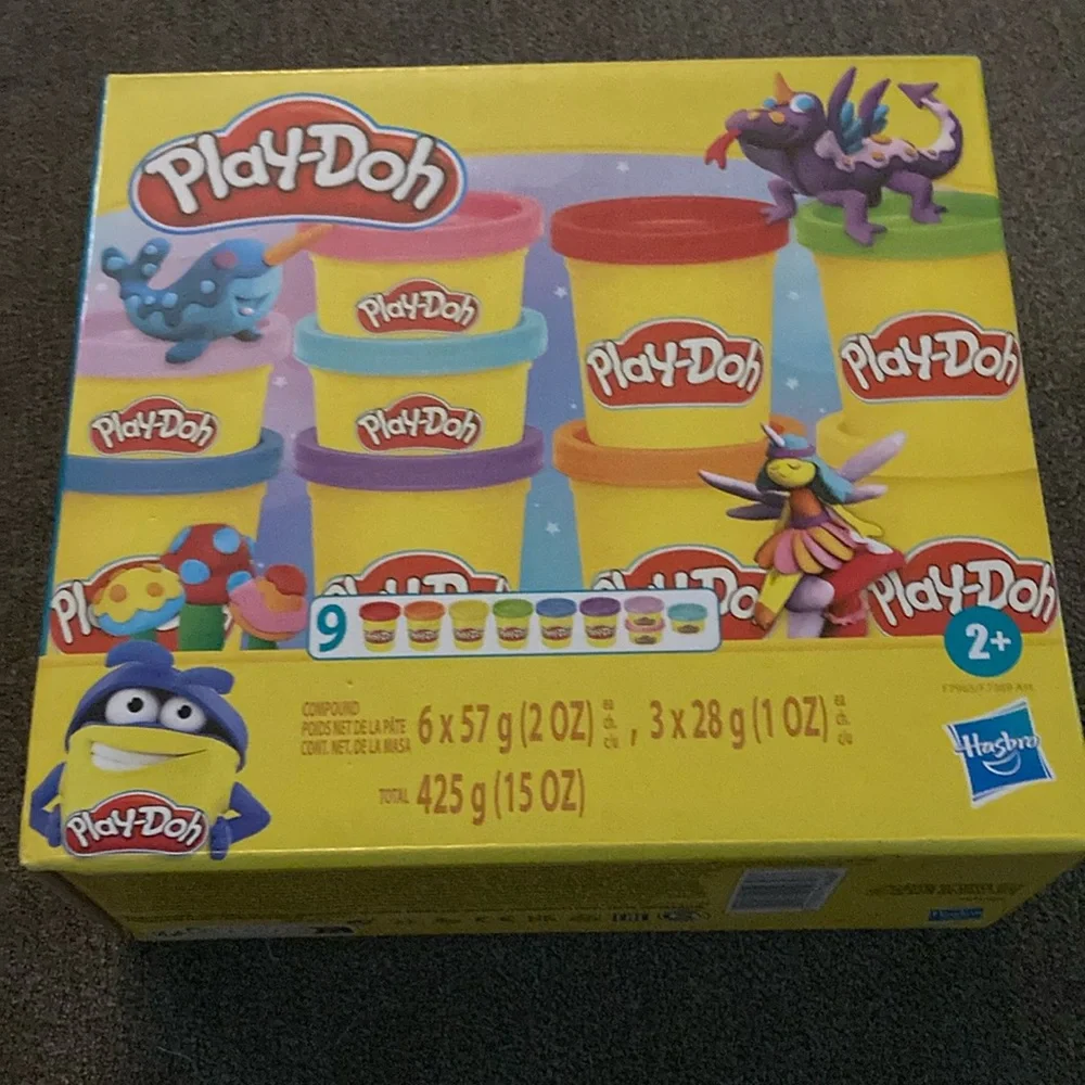 Colorful Modeling Compound Set - Picture 1 of 1